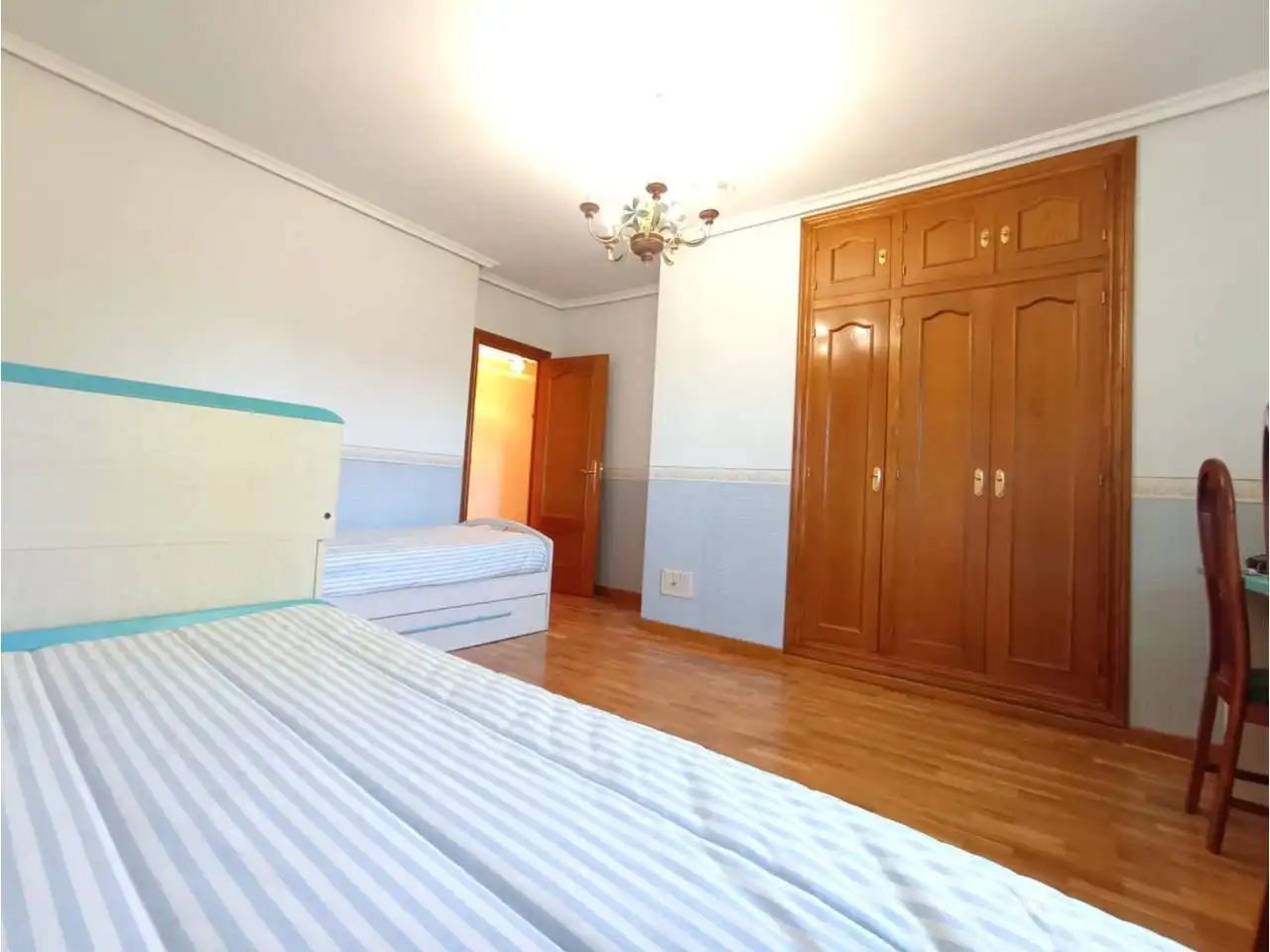 Habitación de Casa o chalet en venta en Cogollos con Calefacción, Jardín privado y Terraza