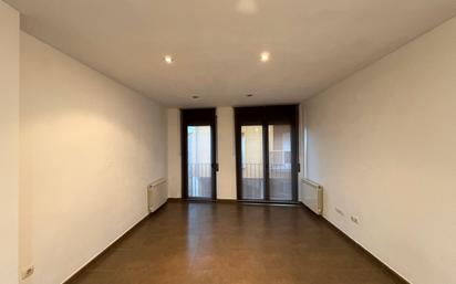 Flat for sale in Sant Hipòlit de Voltregà  with Heating, Oven and Microwave
