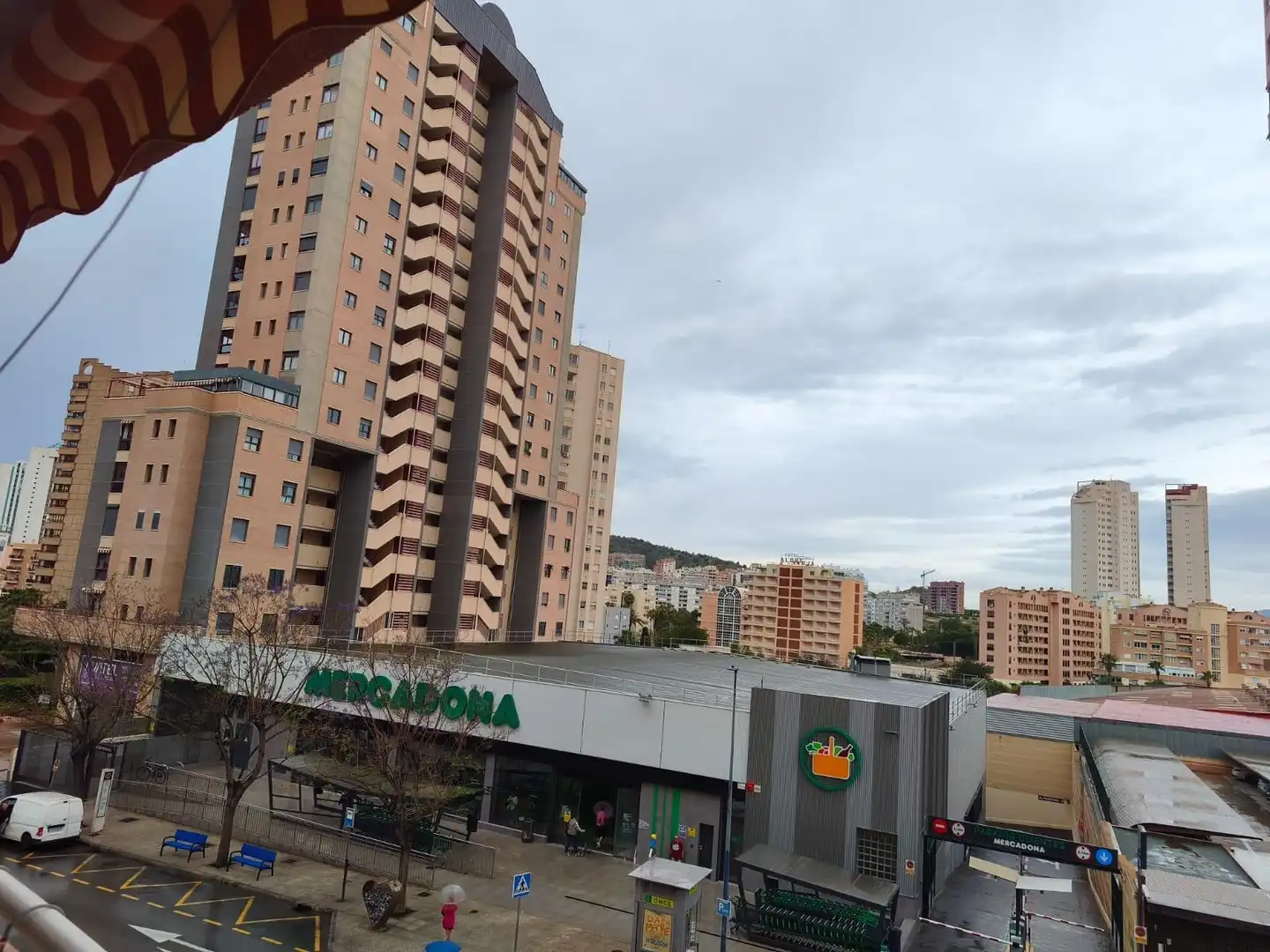 Vista exterior de Apartamento en venta en Benidorm con Aire acondicionado y Terraza