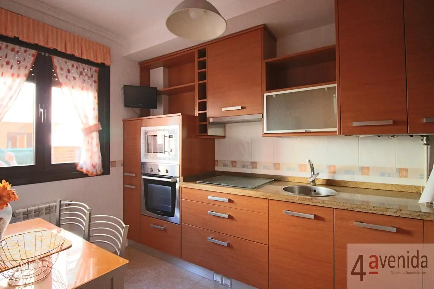 Cocina de Casa adosada en venta en Gijón  con Calefacción y Terraza