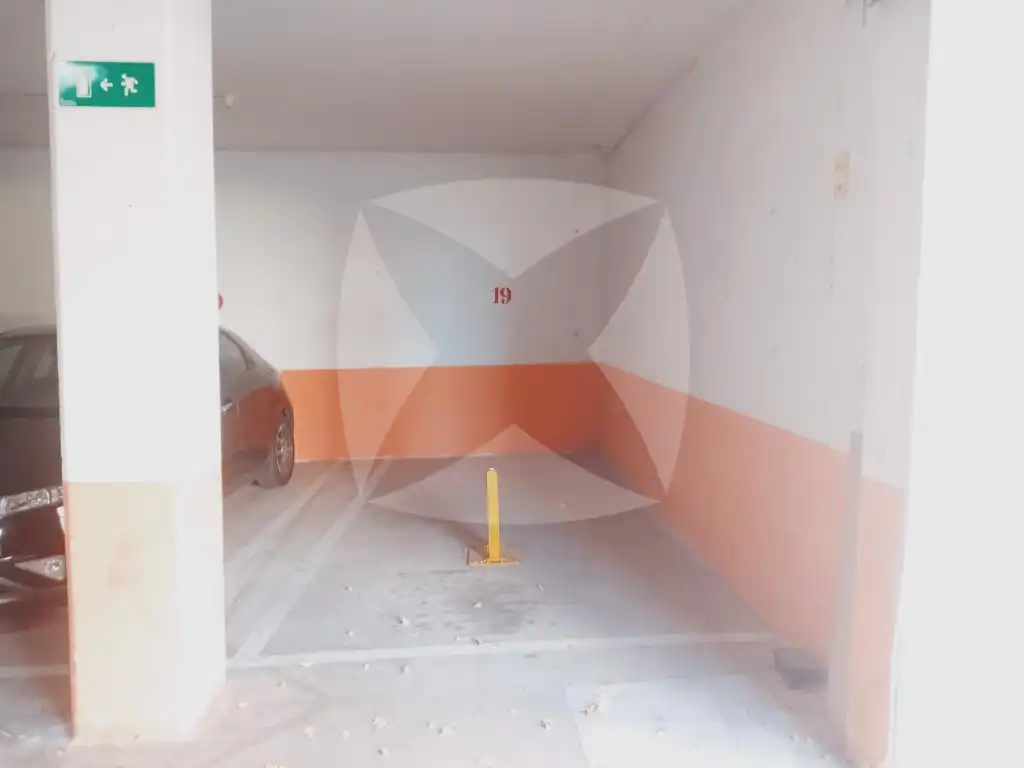 Garage zum Verkauf in LADY SMITH , Golf Guadiana