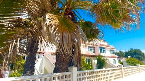 Photo 3 of Single-family semi-detached for rent in Calle Gardenia, La Garita - Marpequeña, Telde