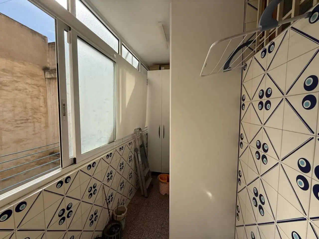 Baño de Piso en venta en Elche / Elx con Aire acondicionado, Terraza y Trastero