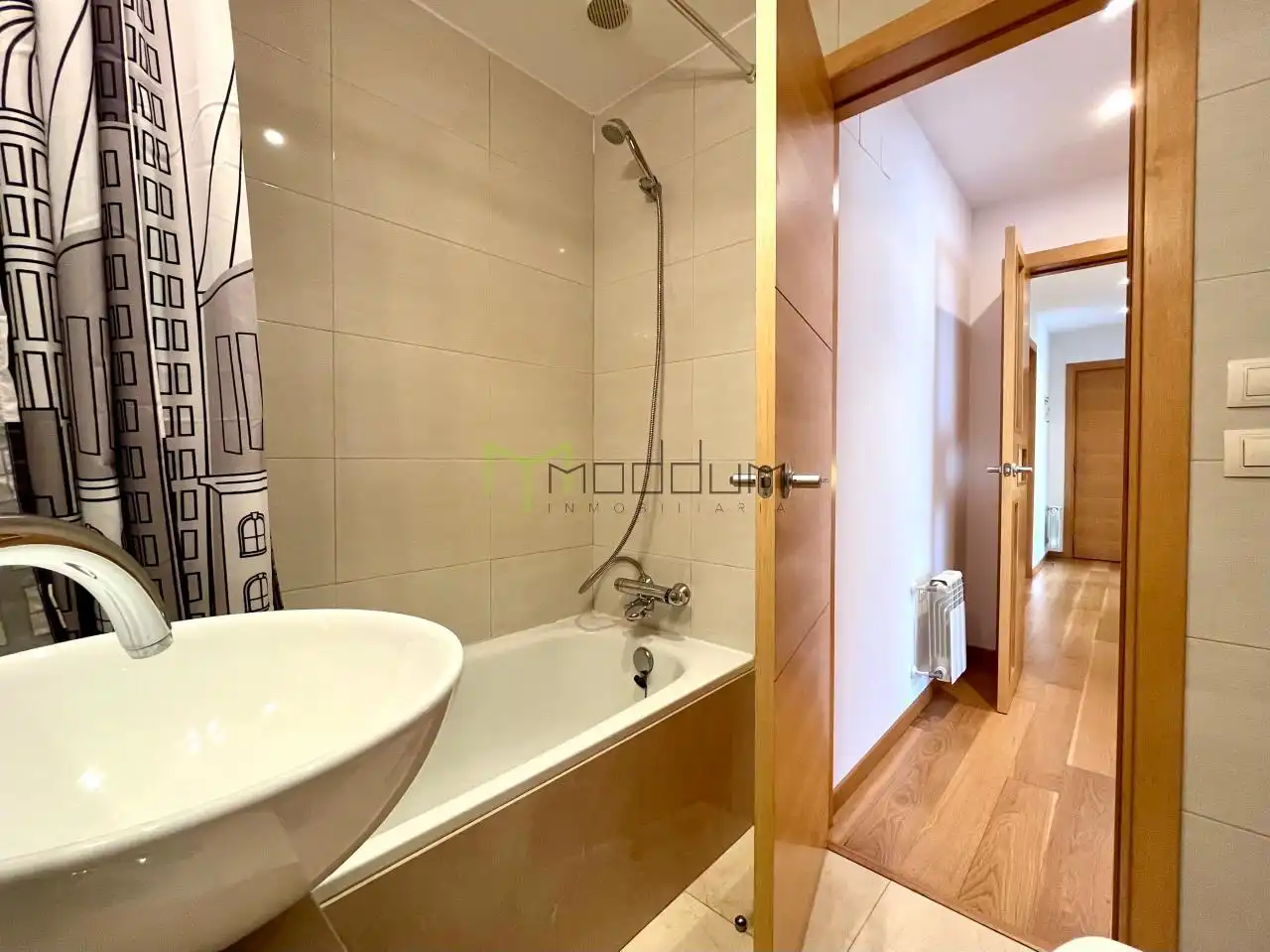 Flat with terrace to rent in Plaza de Pascual Veiga, imagen 27