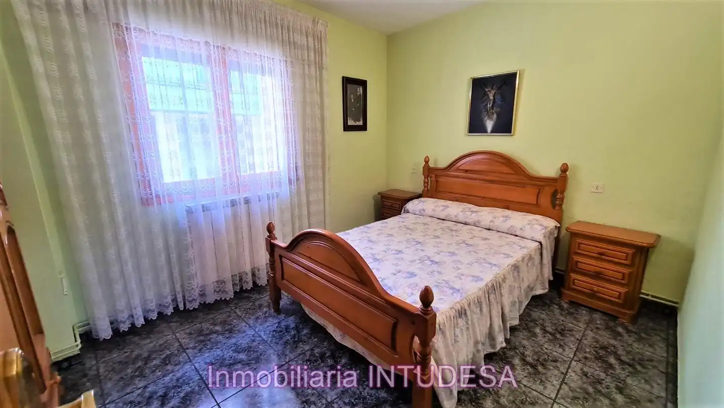 Habitación de Casa o chalet en venta en Corella con Aire acondicionado, Calefacción y Jardín privado