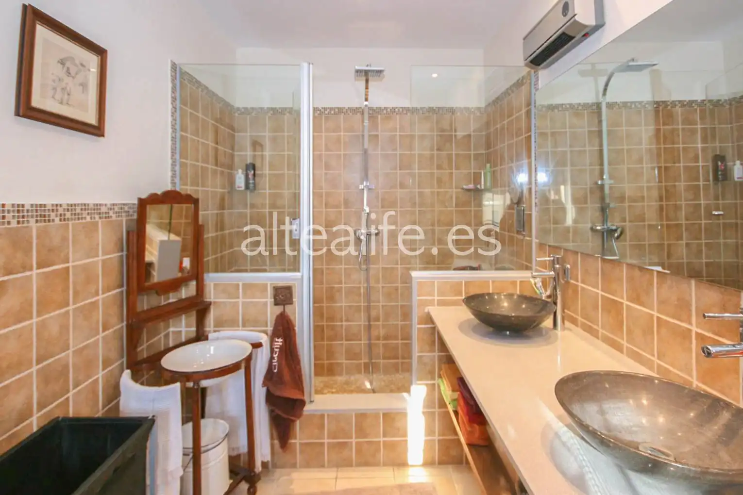 Badezimmer von Haus oder Chalet zum Verkauf in Altea mit Klimaanlage, Privatgarten und Terrasse