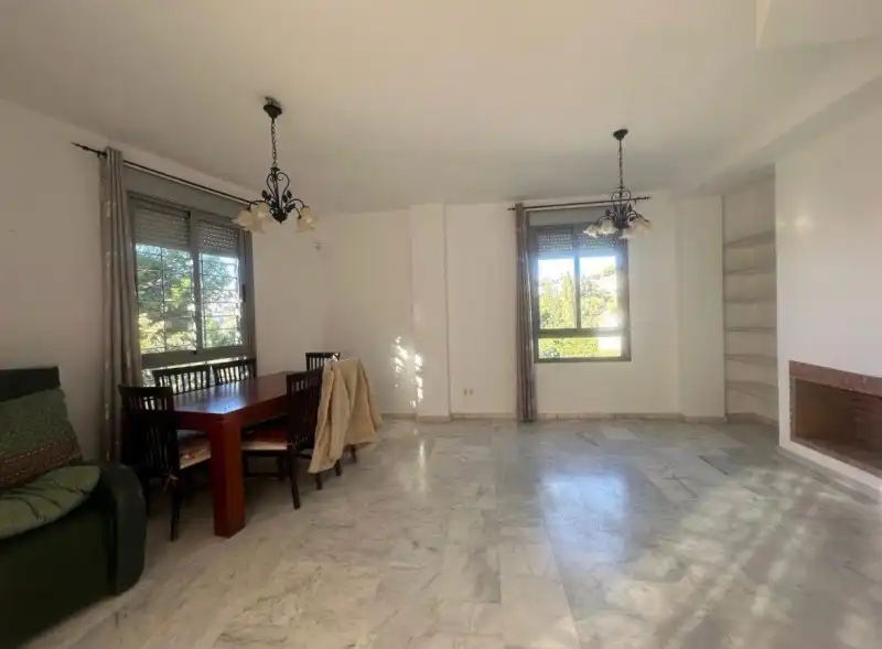 Esszimmer von Einfamilien-Reihenhaus zum Verkauf in Fuengirola mit Terrasse, Schwimmbad und Gemeinschaftspool
