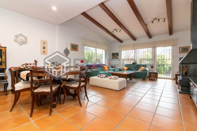 Casa-chalet en Venta en Calle Mar Mediterráneo en Los Ángeles - Jarandilla