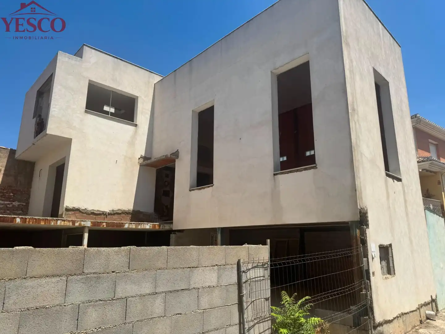 Habitatge amb jardí en venda a Avenida DE LA FUENTE