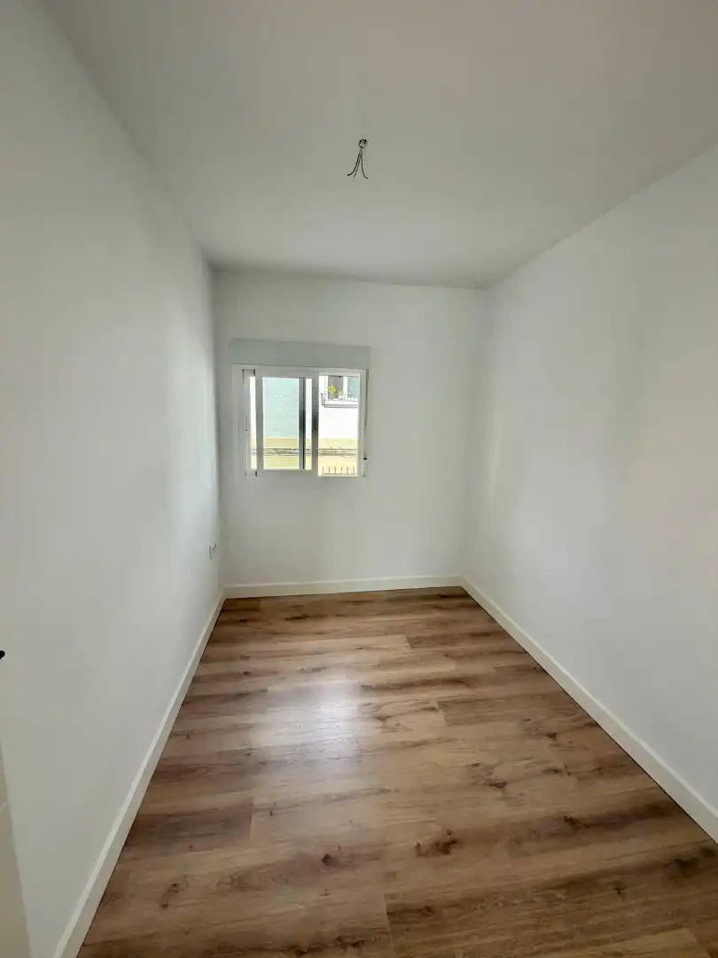 Schlafzimmer von Wohnung zum Verkauf in Jaén mit Balkon