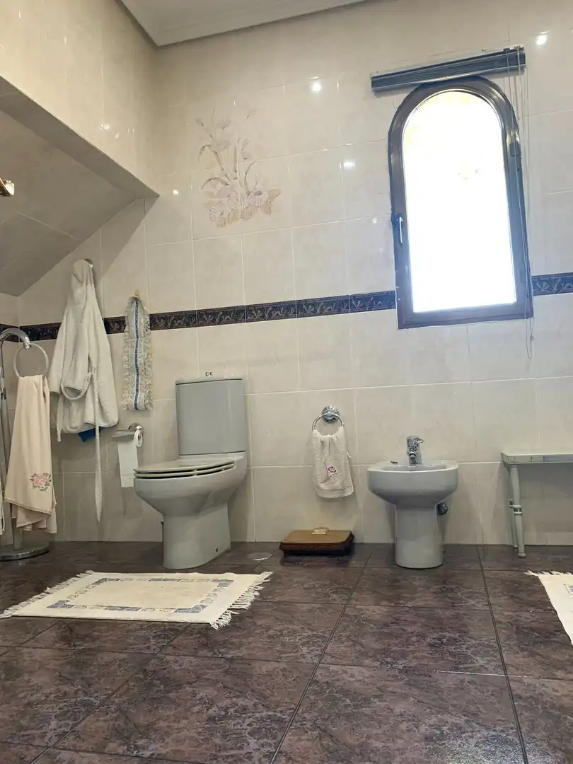 Bathroom of Houses for sale in Aranjuez