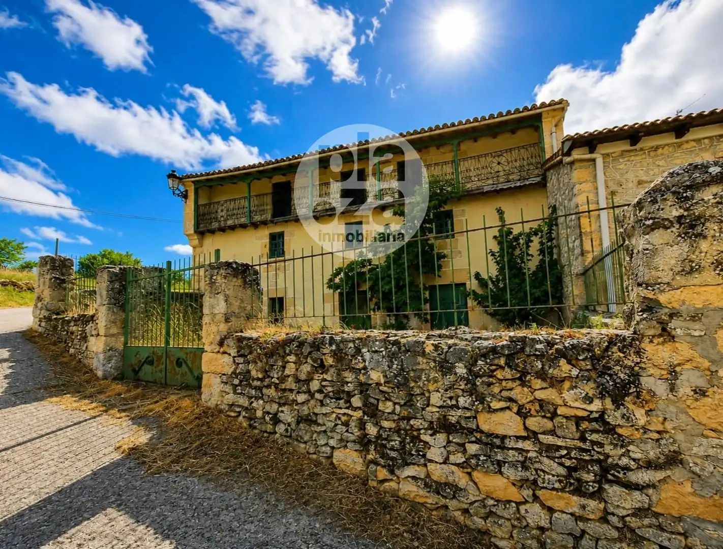 Exterior view of Houses for sale in Valle de Sedano  with Private garden and Terrace