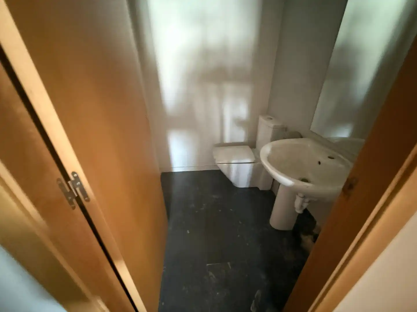 Badezimmer von Büro zur Miete in  Logroño