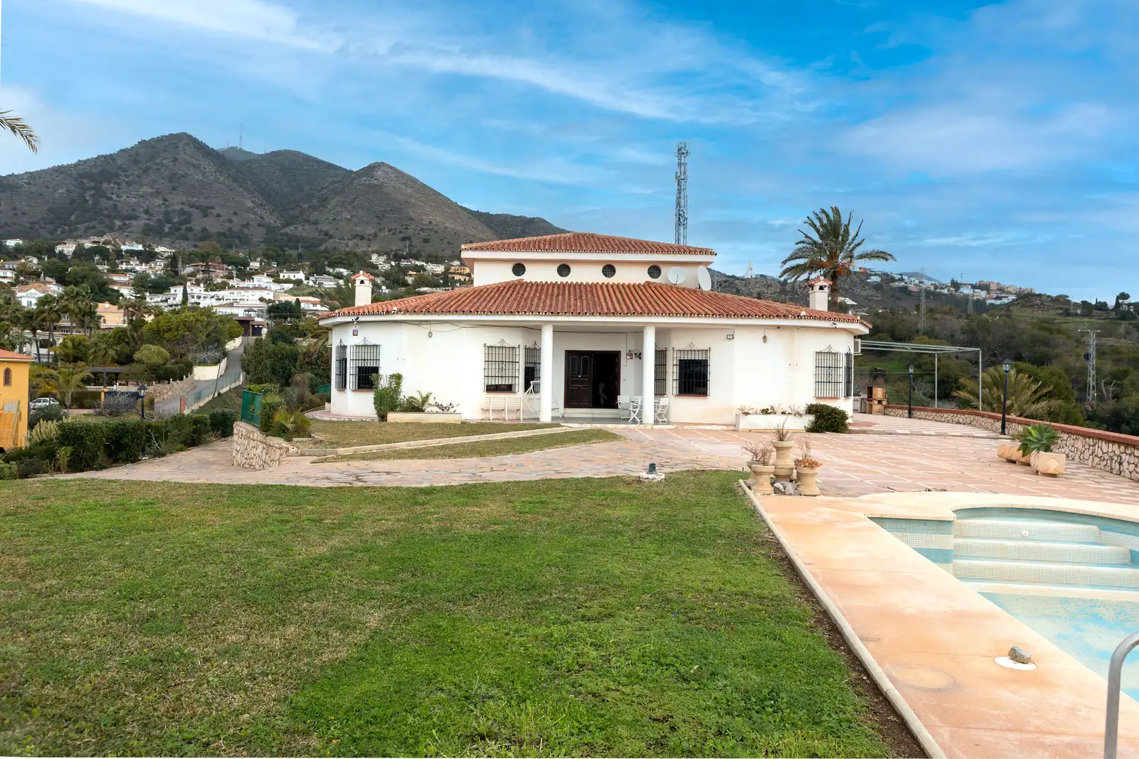 Chalet con piscina en venta en La Capellanía - El Higuerón, imagen 3