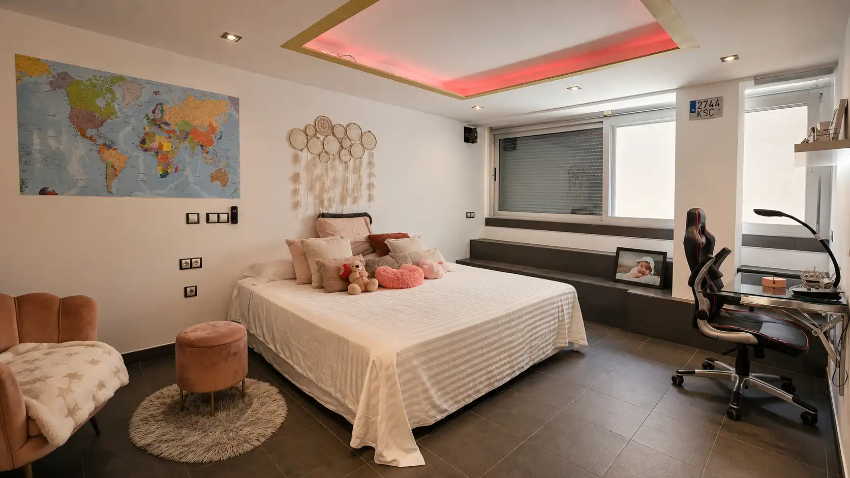 Habitación de Casa o chalet en venta en Arona con Jardín privado, Terraza y Amueblado