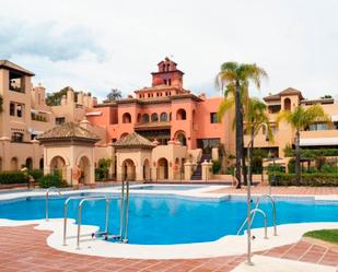 Jardí de Pis en venda en Estepona amb Aire condicionat, Terrassa i Traster