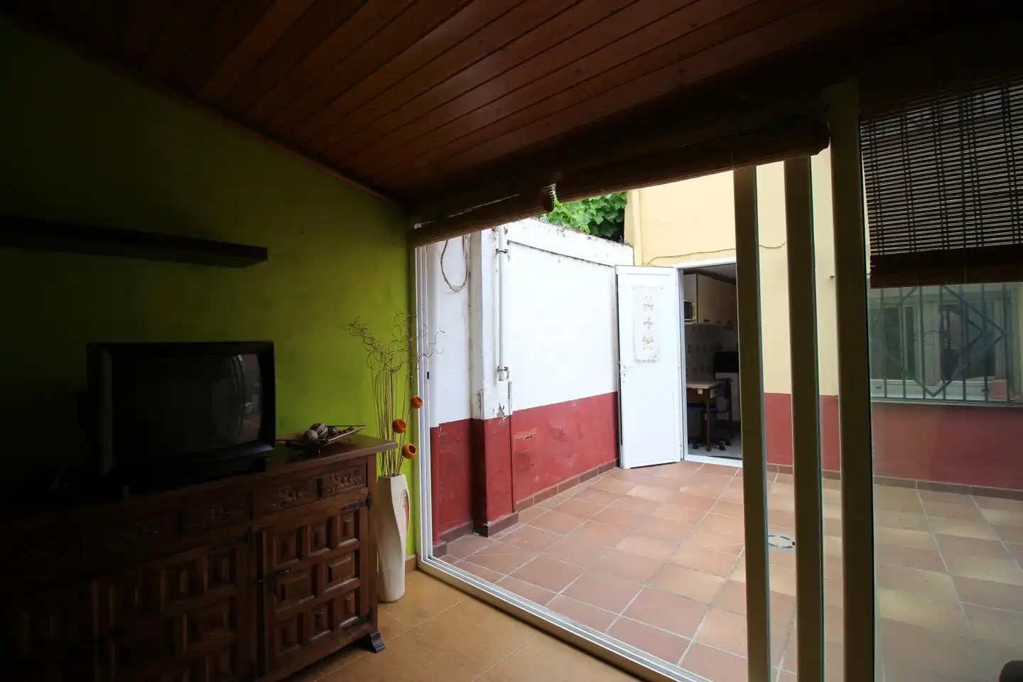 Casa adosada en venda en Villamañán amb Moblat