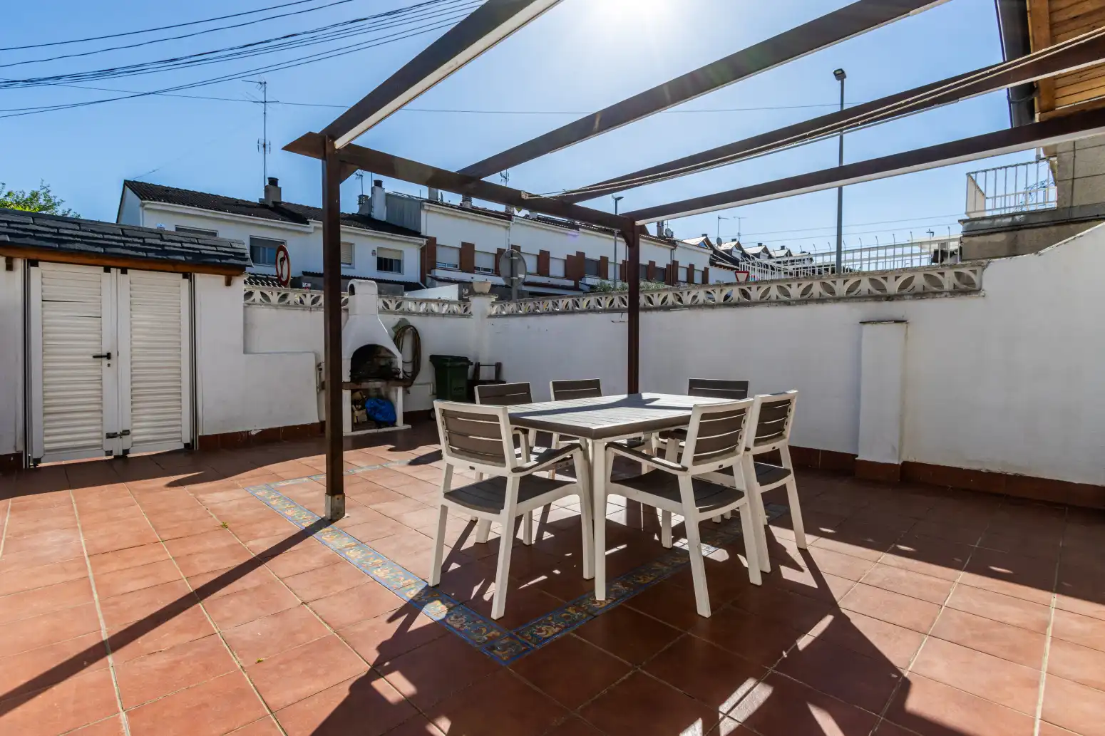 Terrassa de Casa o xalet en venda en Viladecavalls amb Aire condicionat, Calefacció i Jardí privat