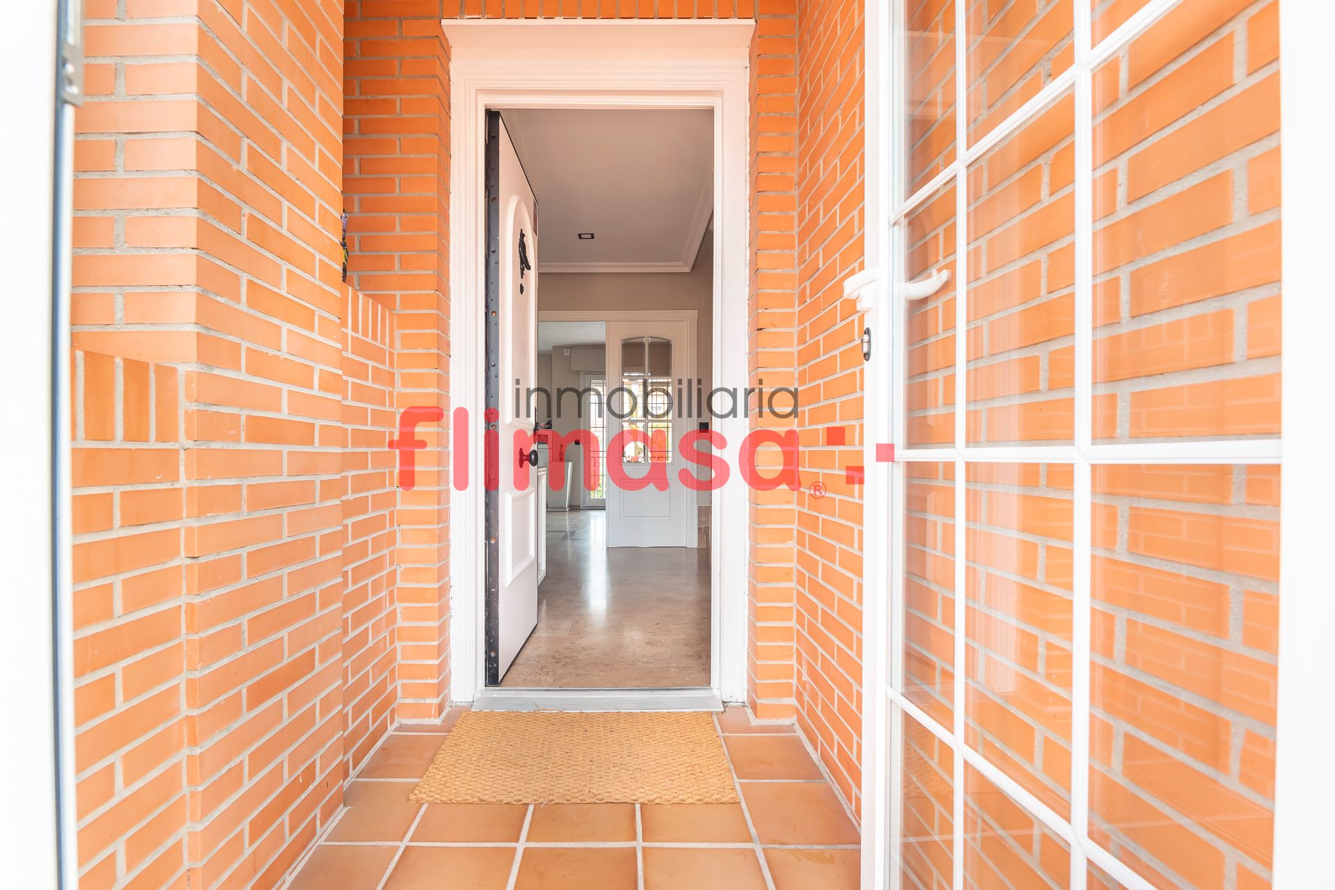 Casa adosada en venta en Villaviciosa de Odón con Aire acondicionado, Calefacción y Jardín privado