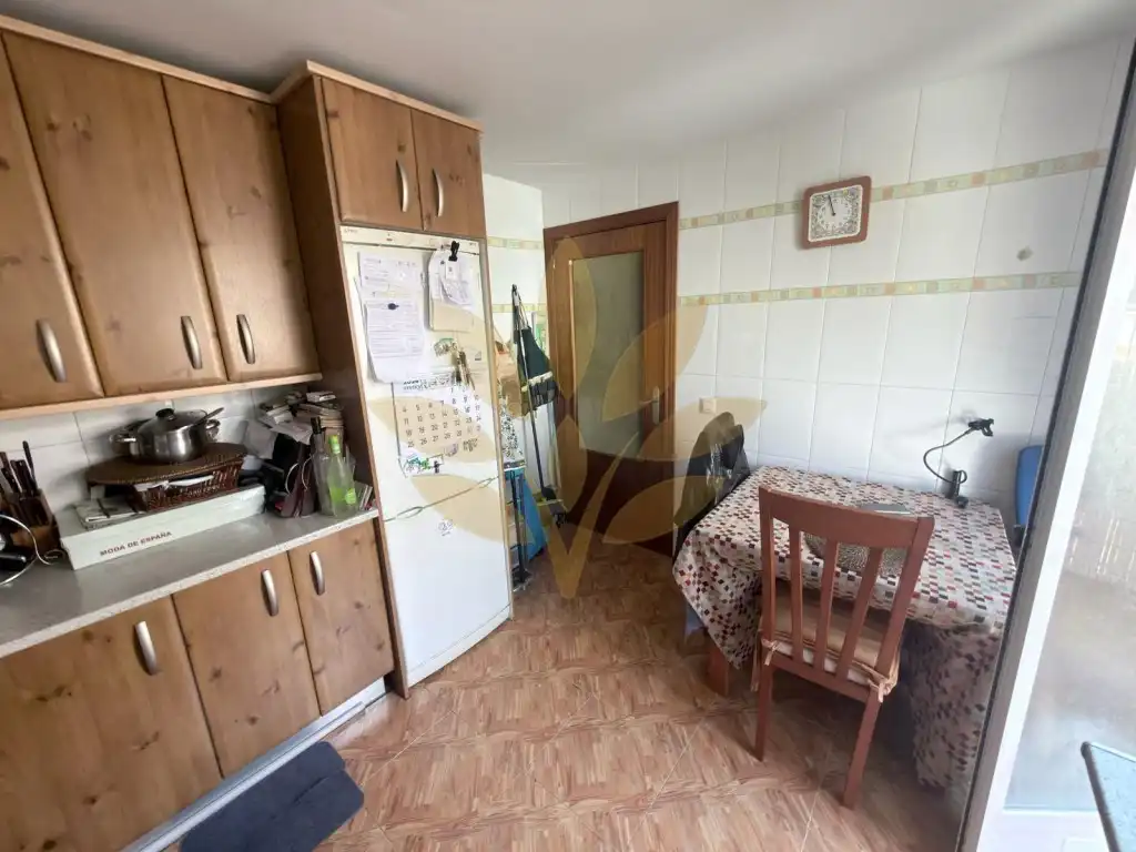 Cocina de Casa adosada en venta en Cáceres