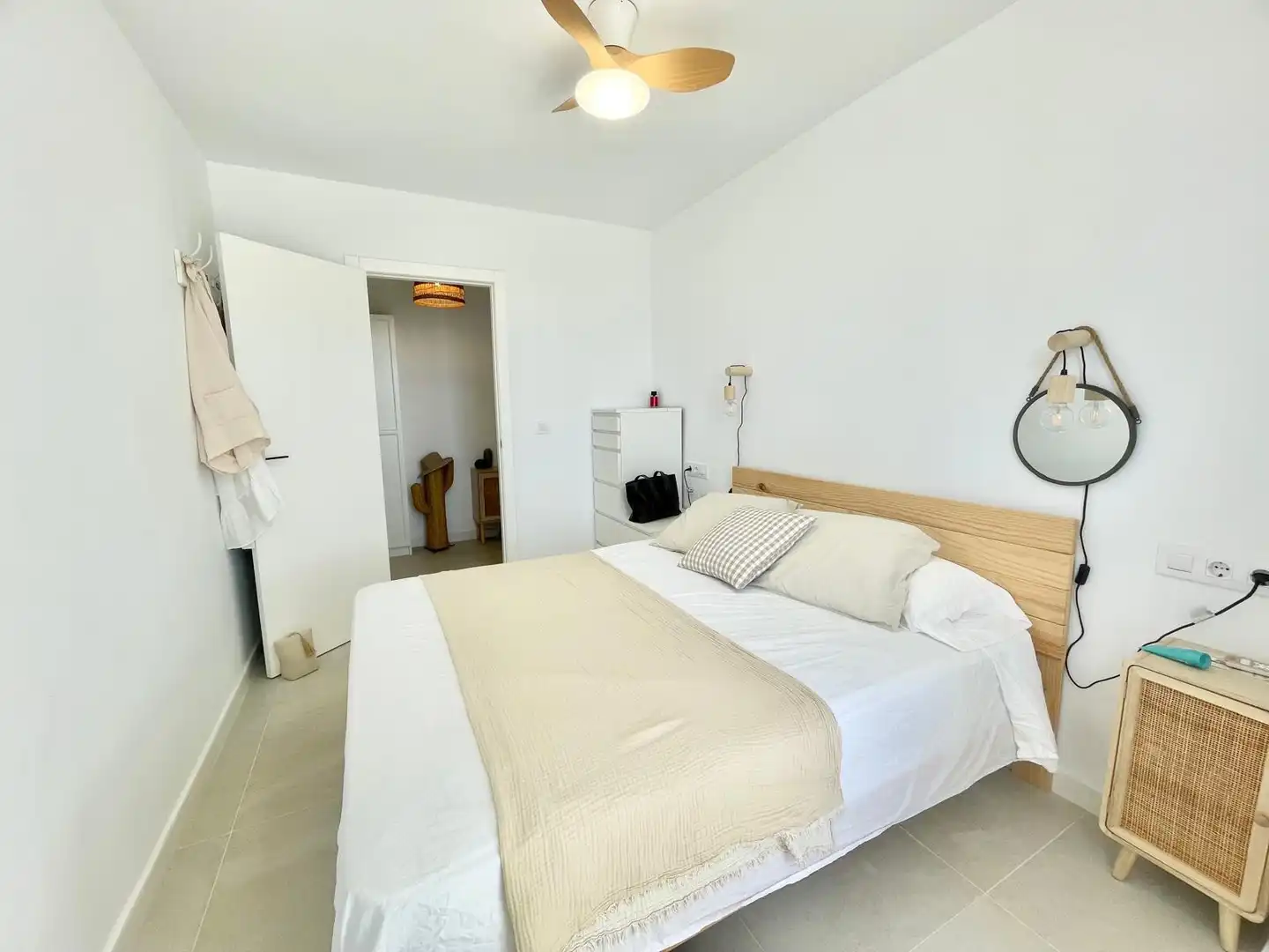 Bedroom of Apartments for rent in La Manga del Mar Menor  with Air Conditioner, Heating and Terrace