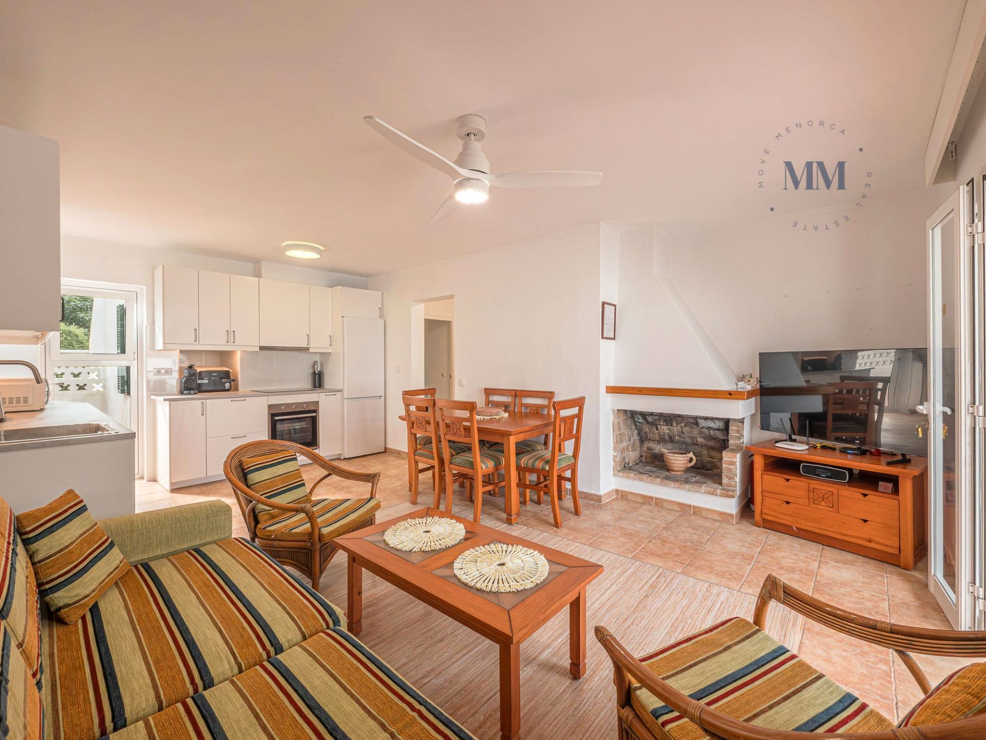 Sala d'estar de Apartament en venda en Es Mercadal amb Terrassa, Moblat i Forn