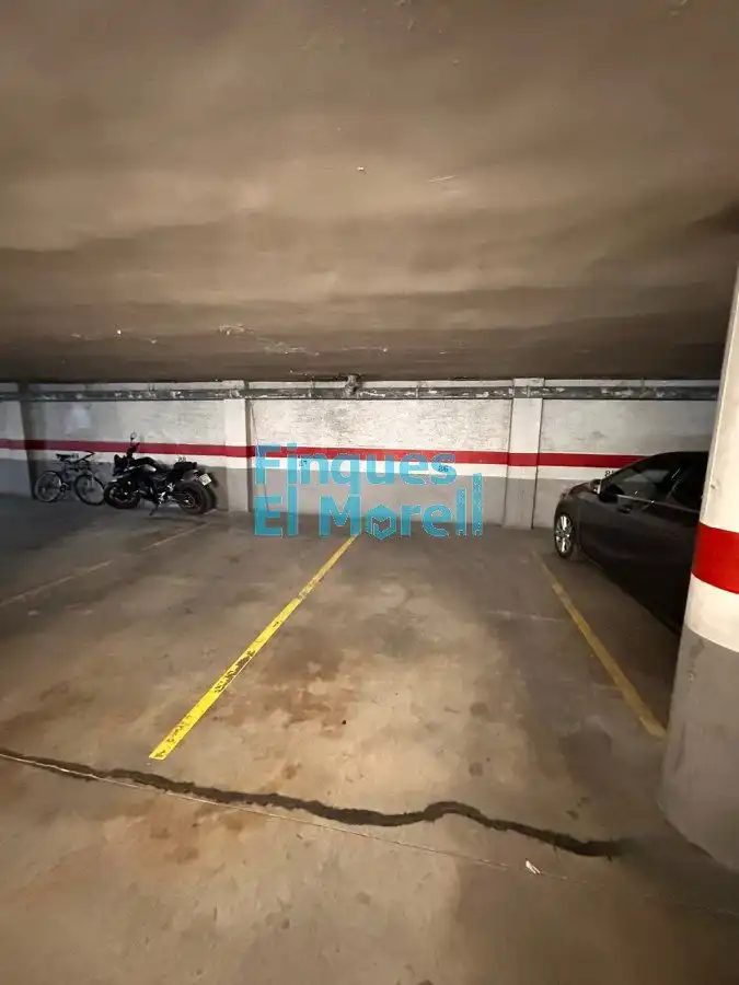 Parking of Garage for sale in Reus