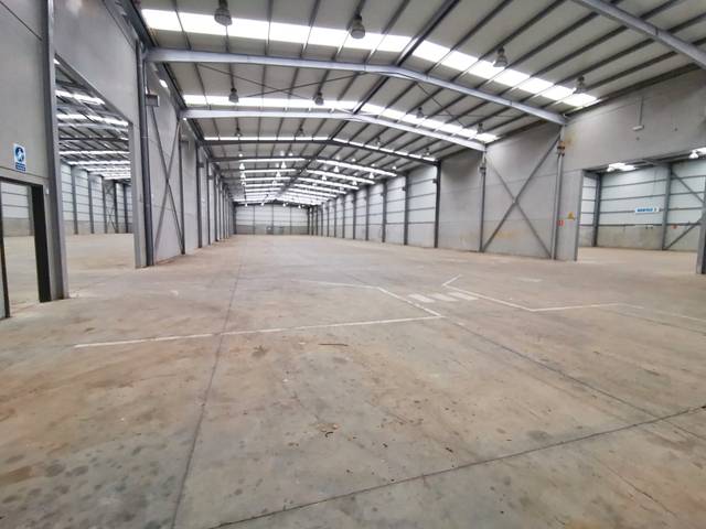Nave industrial en Alquiler en Camino Vallecas a Rivas del Jarama en Urbanizaciones