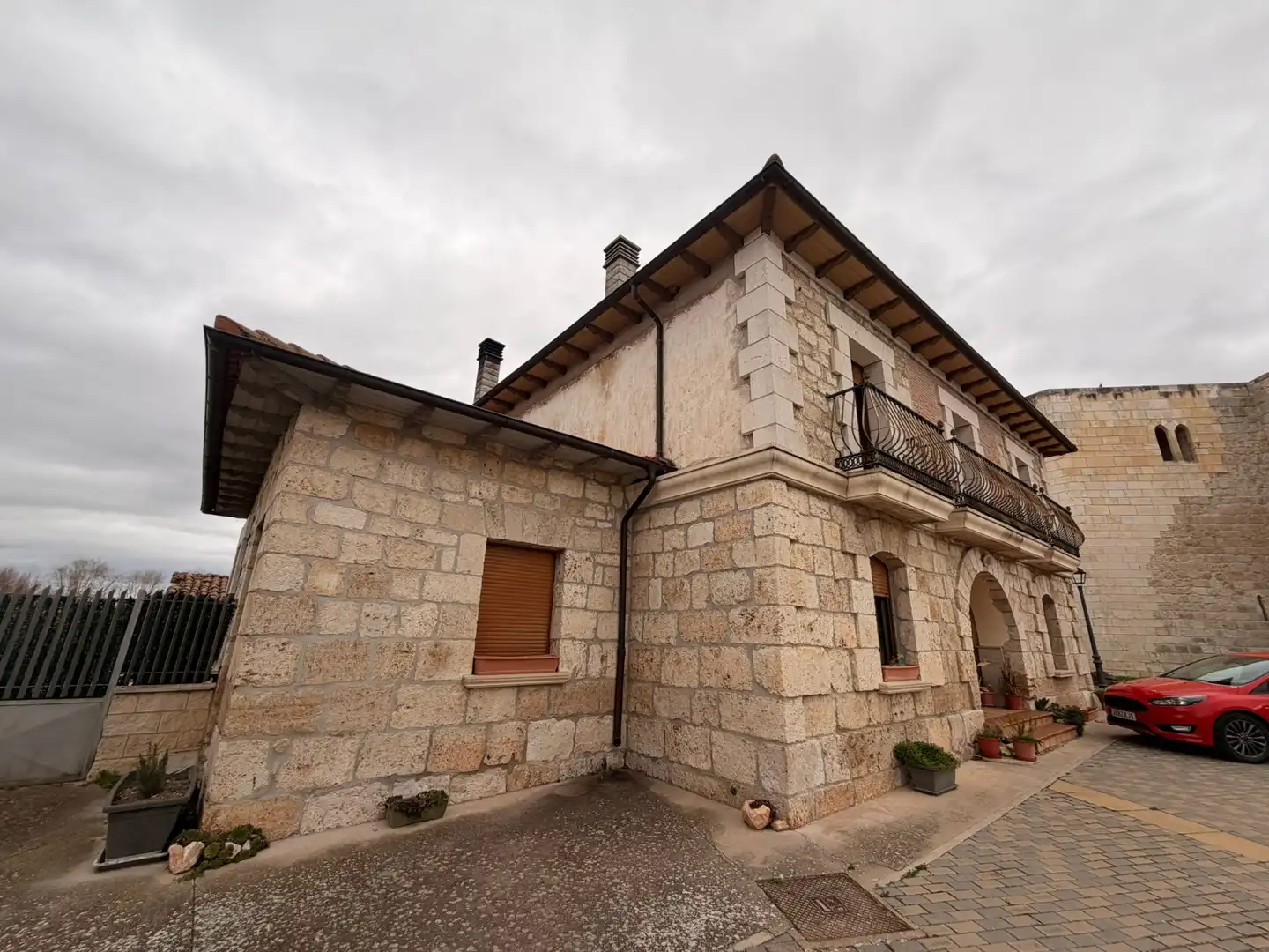 Vista exterior de Casa o chalet en venta en Cavia con Calefacción y Jardín privado