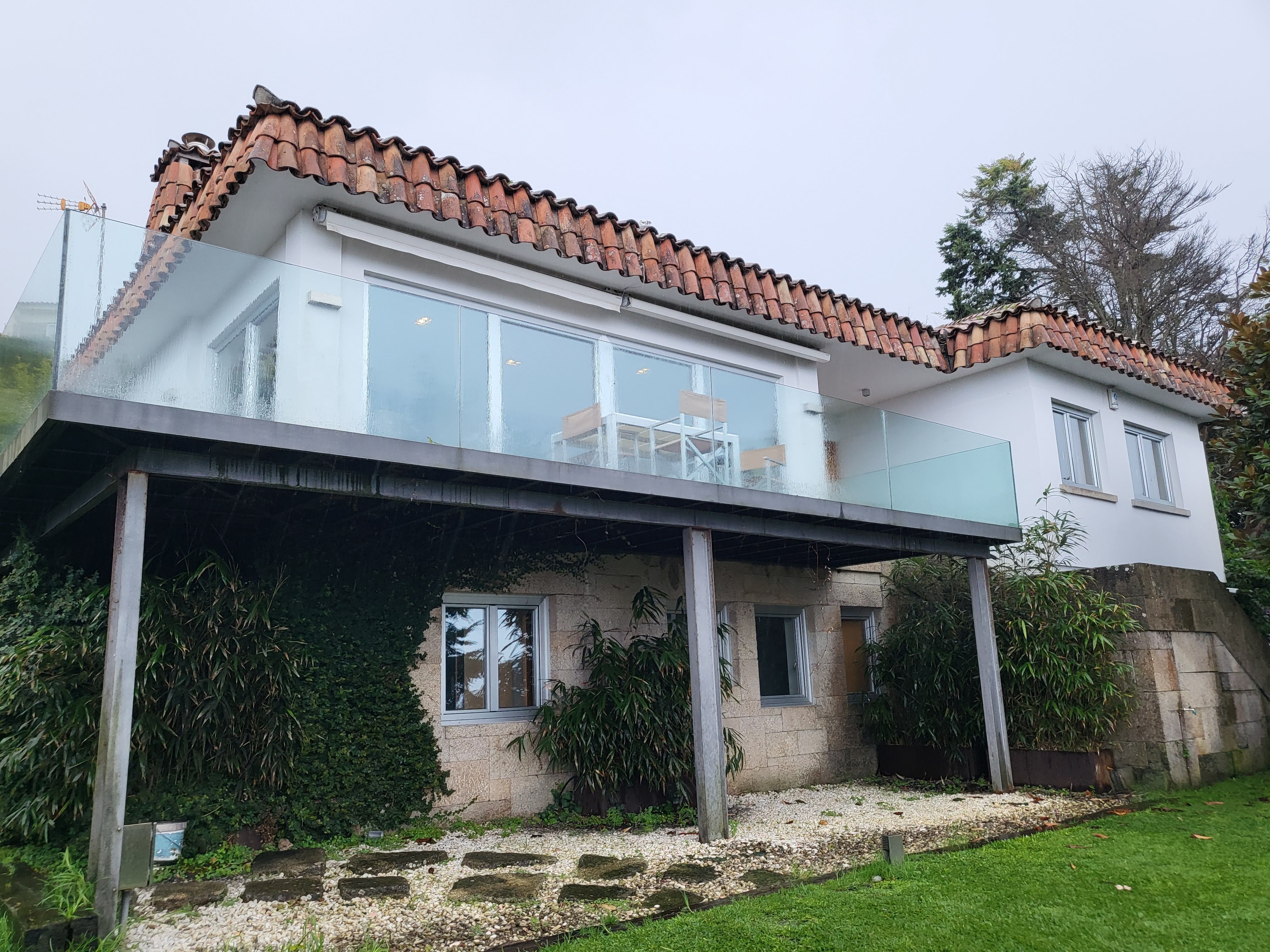 Exterior view of House or chalet for sale in Vigo   with Private garden, Parquet flooring and Terrace