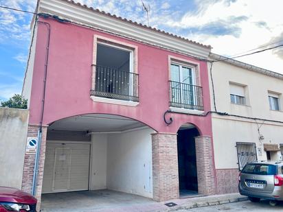 Vista exterior de Casa adosada en venda en Abanilla amb Terrassa, Traster i Balcó