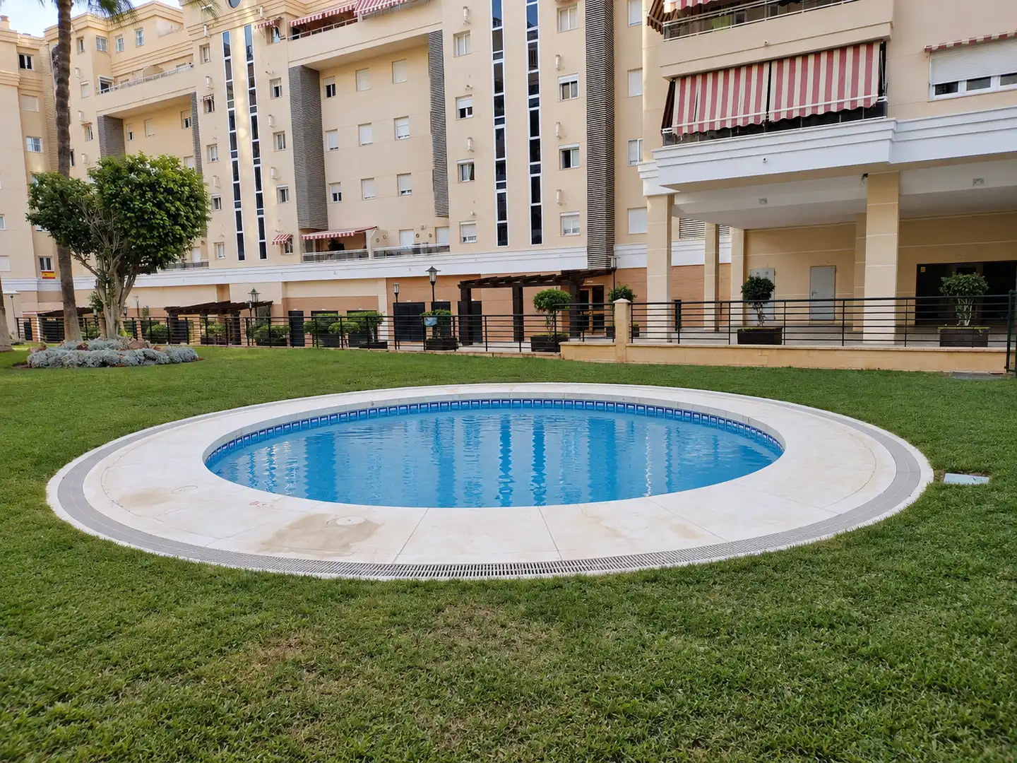 Flat with pool for sale in Calle Mesonero Romanos, imagen 22
