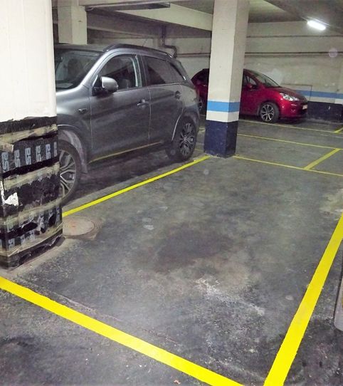 Foto 2 de Garaje en venta en Bolueta, Bilbao