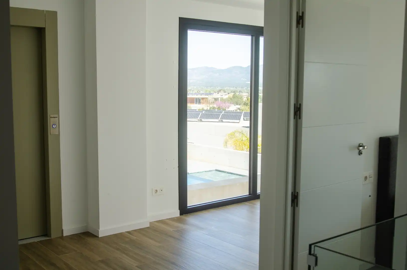 Detached house with pool for sale in Calle Falcia, imagen 46