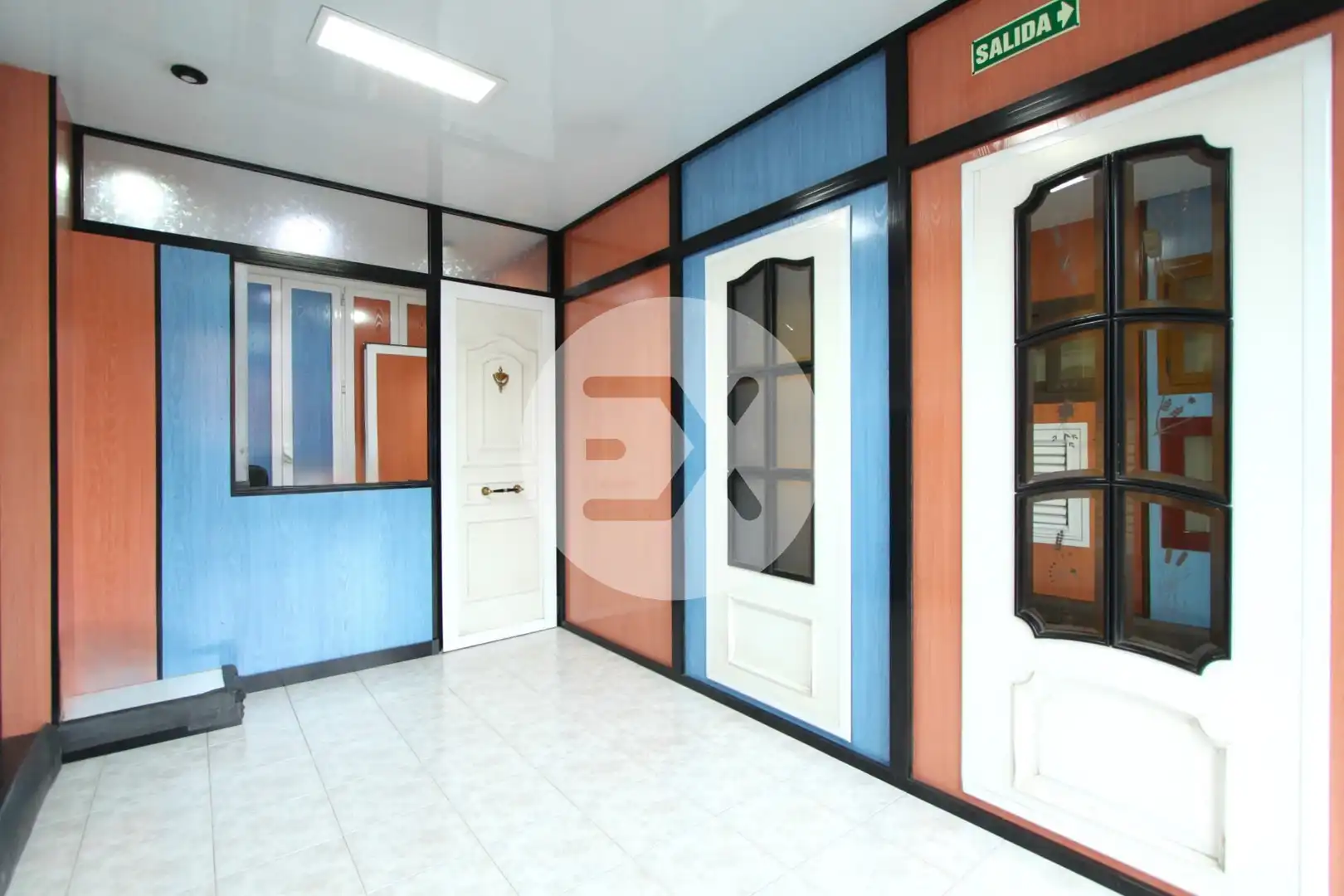 Locale commerciale in vendita a Castell - Poble Vell, imagen 8