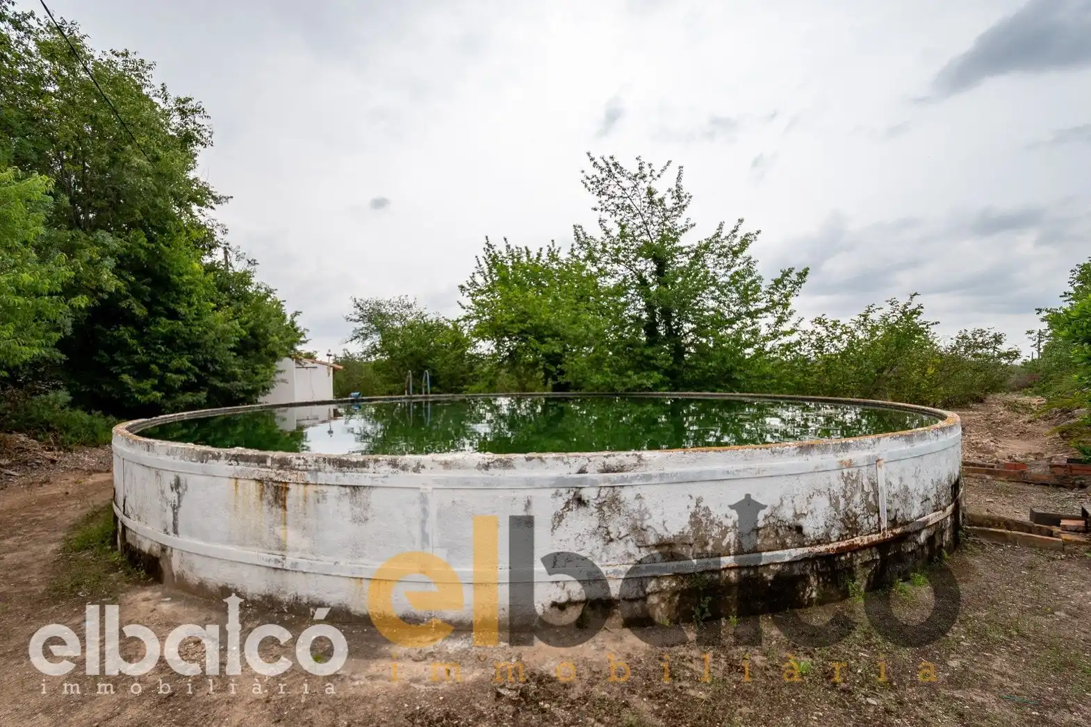 Country homes for sale in Valls  with Terrace, Swimming Pool and Furnished