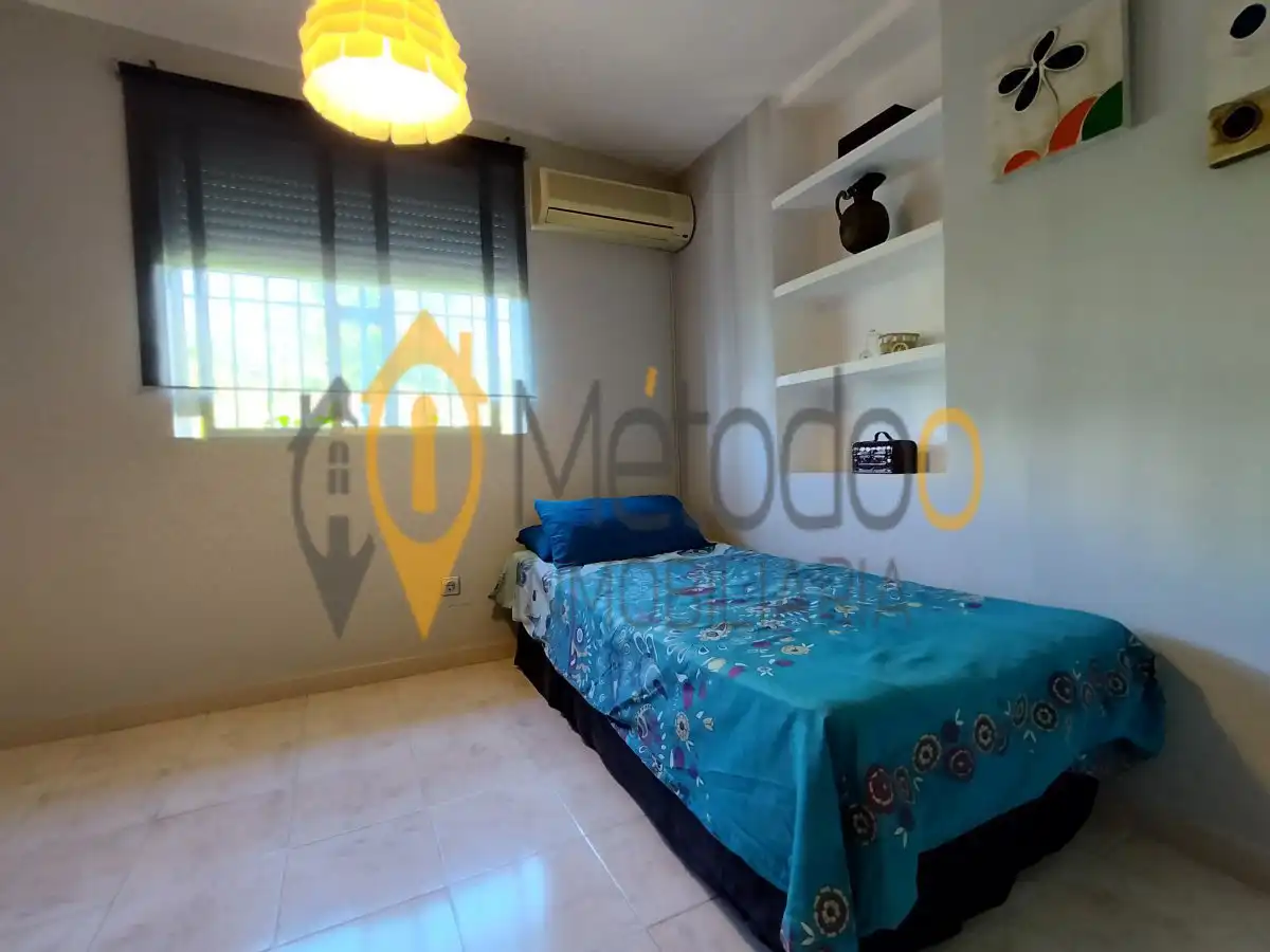 Bedroom of Detached homes for sale in Sevilla  with Air Conditioner and Terrace