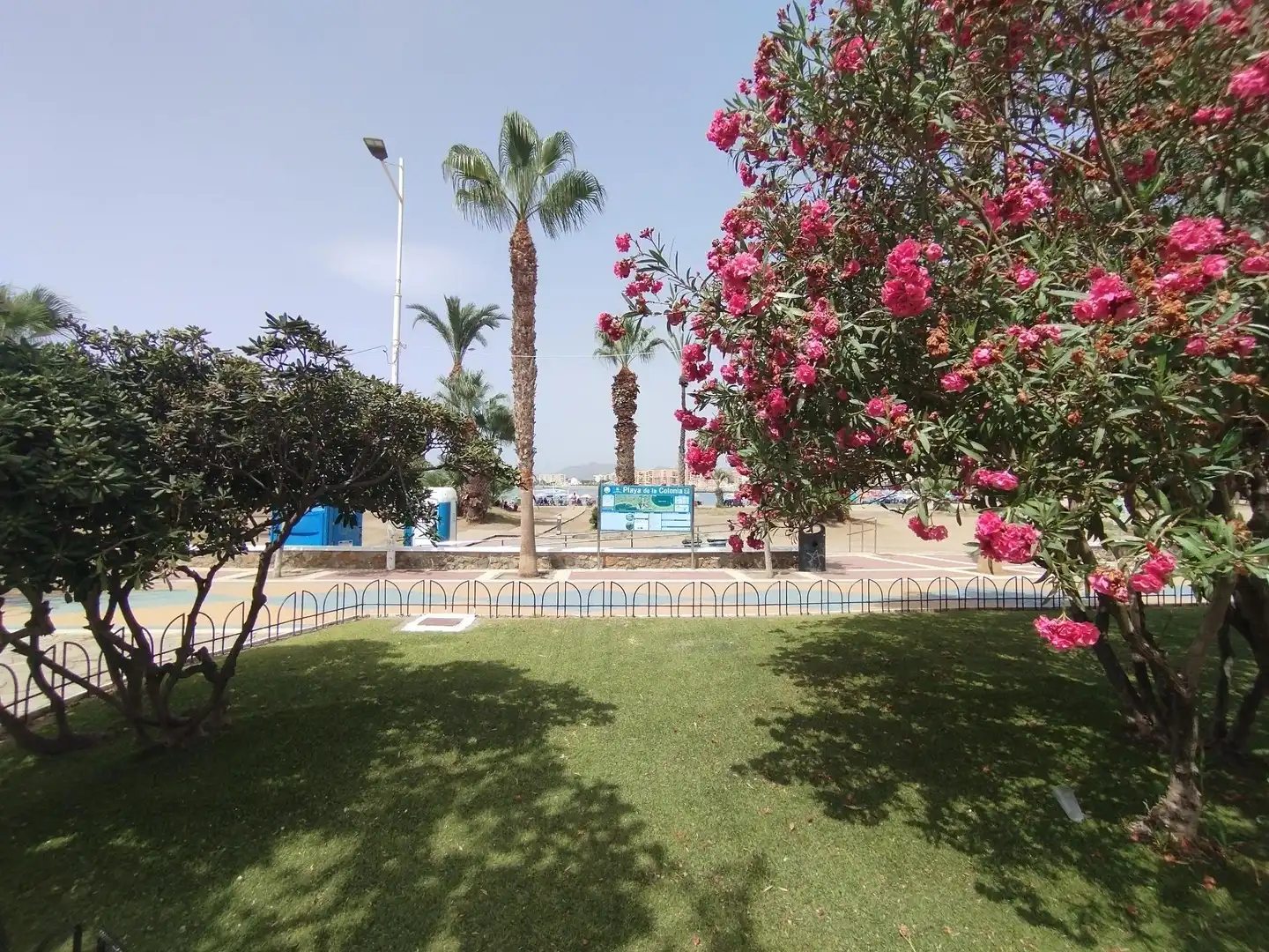 Schwimmbecken von Haus oder Chalet zum Verkauf in Águilas mit Terrasse, Abstellraum und Balkon