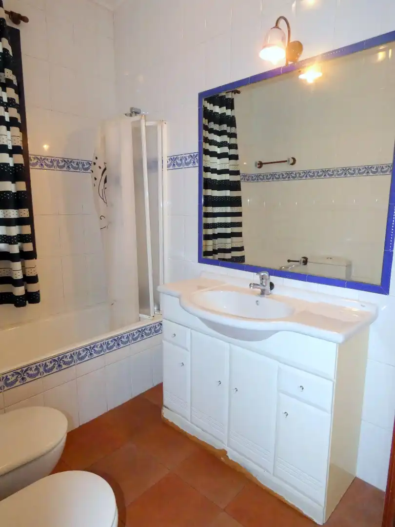 Piso con ascensor en venta en Eguiluz Antonio Médico Kalea, imagen 30