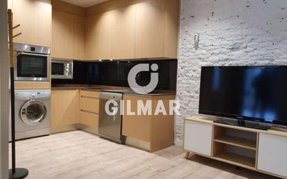 Kitchen of Flat for sale in  Madrid Capital  with Air Conditioner