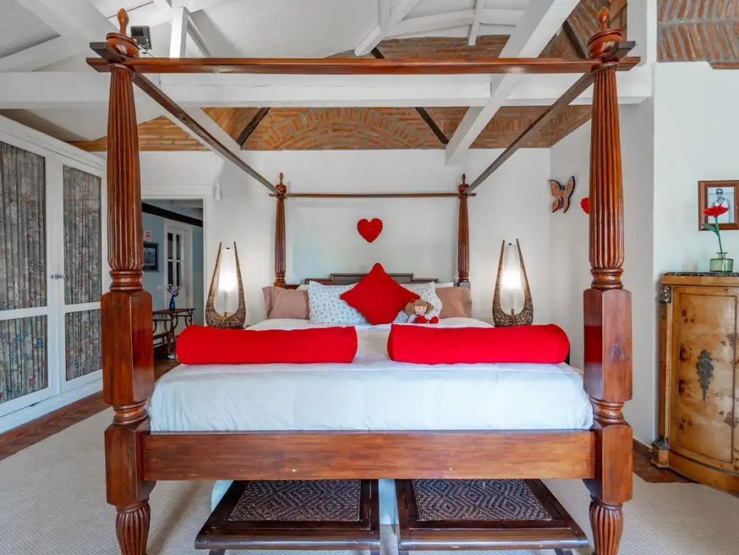 Bedroom of Houses for rent in Benahavís  with Air Conditioner, Heating and Private garden