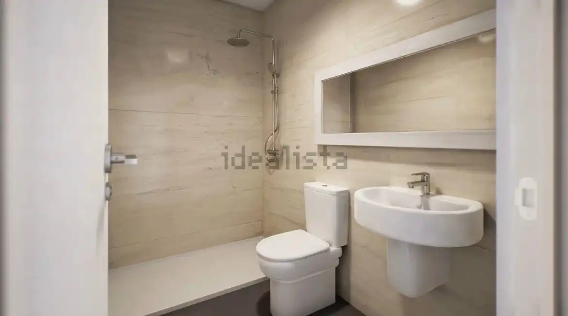 Baño de Casa adosada en venta en Santa Pola con Aire acondicionado, Calefacción y Jardín privado