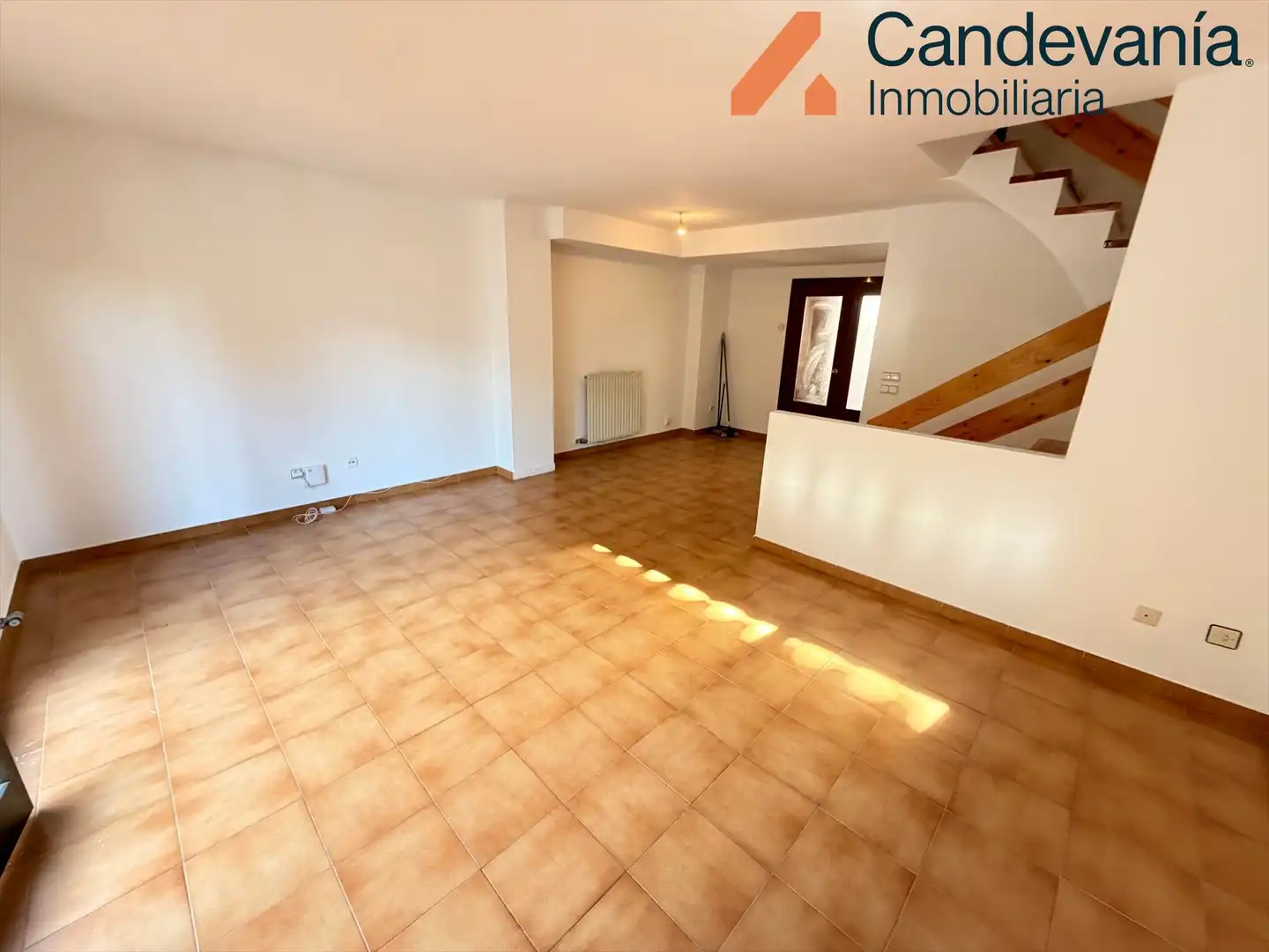 Living room of Detached homes for sale in Villanueva de Gállego  with Heating, Storage room and Community pool