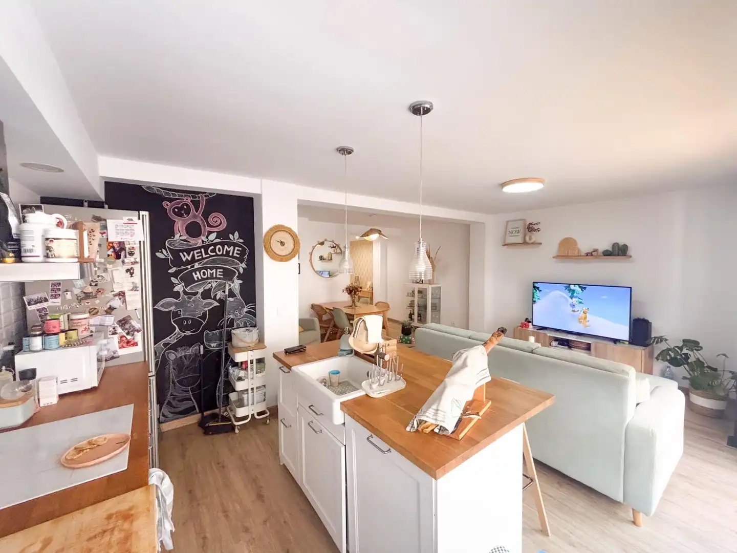 Küche von Wohnung zum Verkauf in Torrevieja mit Klimaanlage, Möbliert und Balkon