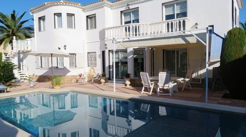 Bonita Villa en perfecto estado a 100 m de mar