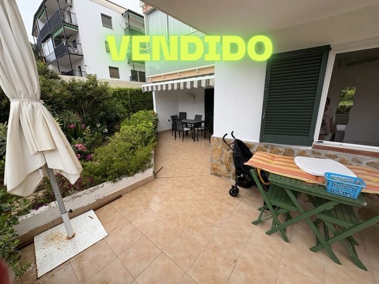Jardí de Apartament en venda en Mont-roig del Camp amb Aire condicionat
