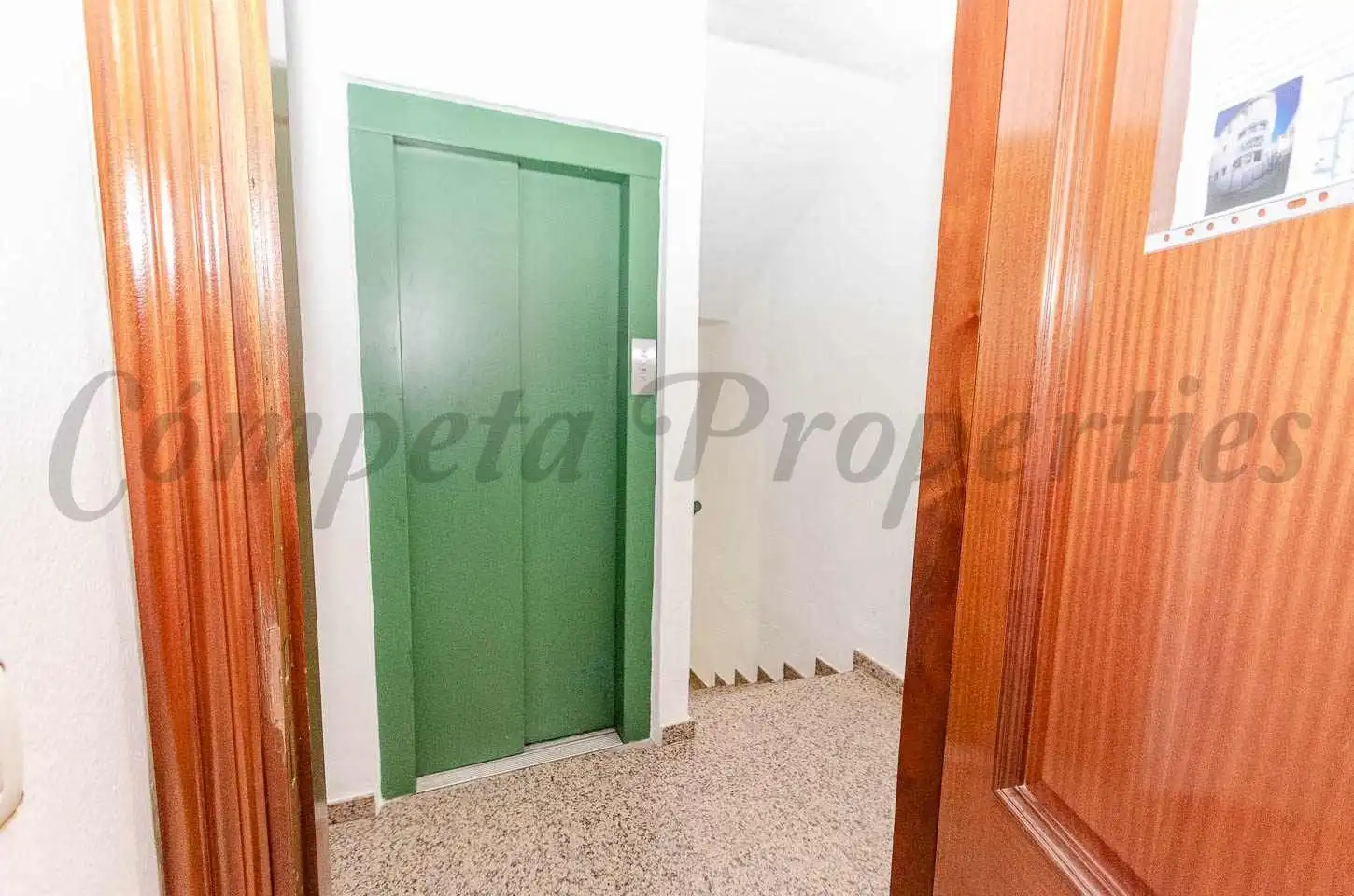 Business premises to rent in Cómpeta, imagen 2