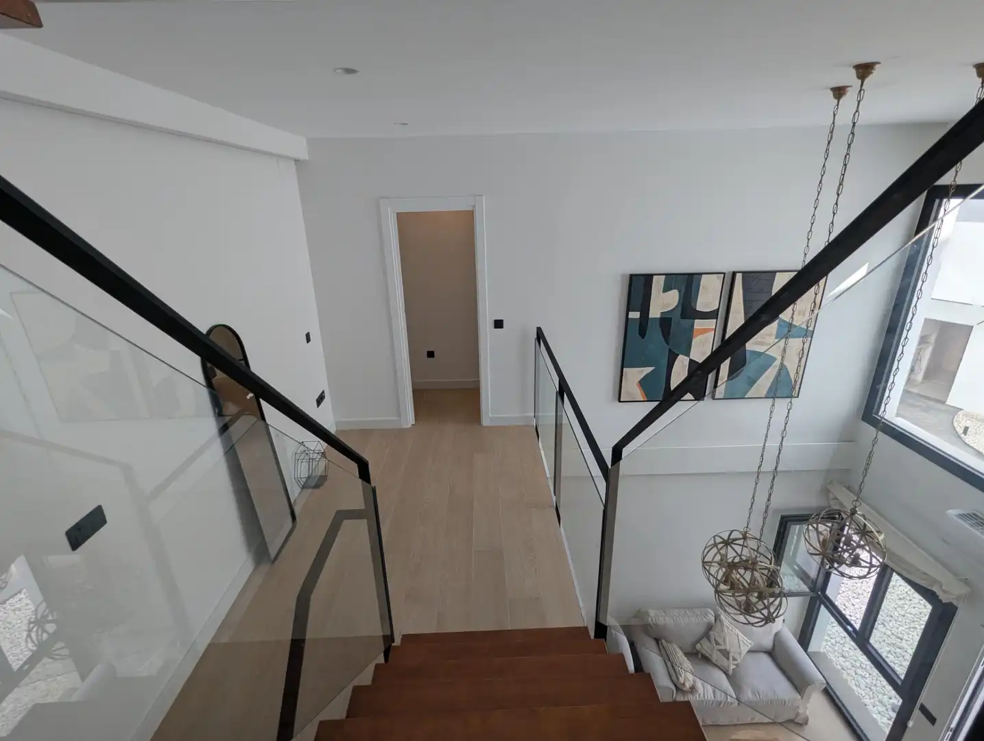 Maisonette zur Miete in Sanlúcar la Mayor mit Klimaanlage, Terrasse und Möbliert