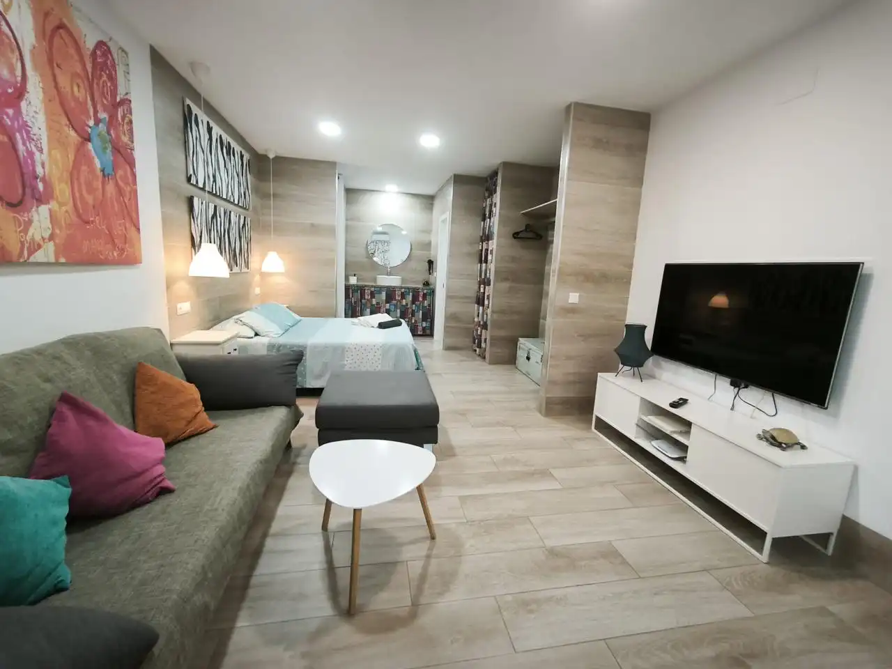 Sala de estar de Estudio de alquiler en Málaga con Aire acondicionado y Amueblado