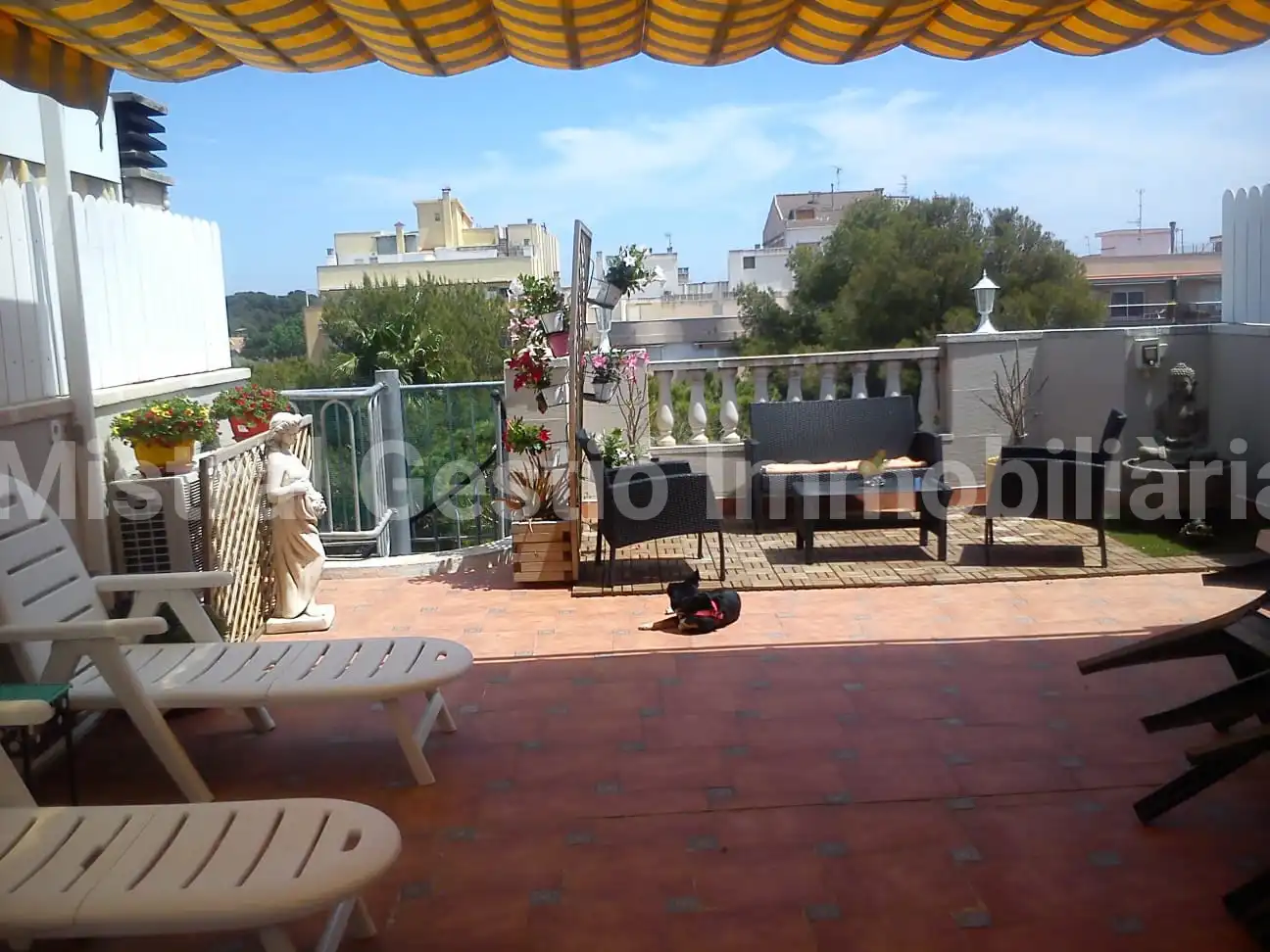 Terrasse von Dachboden zum Verkauf in Calafell mit Klimaanlage, Terrasse und Abstellraum